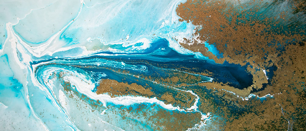 about-shutterstock_1816368446-crop1